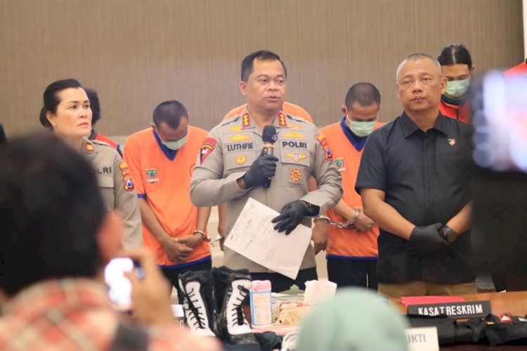 Polrestabes Surabaya Amankan Komplotan Pelaku Pencurian Kabel Telkom dan PJU