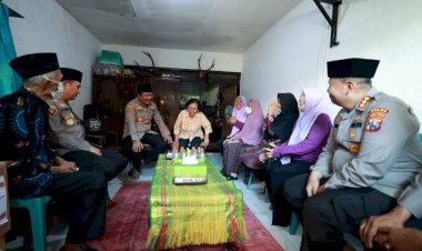 Jum'at-Curhat,-Kapolda-Jatim-Sambangi-Aspol-Ketintang-Surabaya
