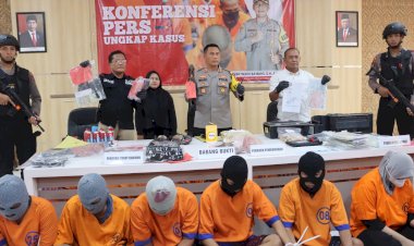 Polres-Probolinggo-Kota-Amankan-Dua-Perempuan-Sindikat-Kredit-Fiktif