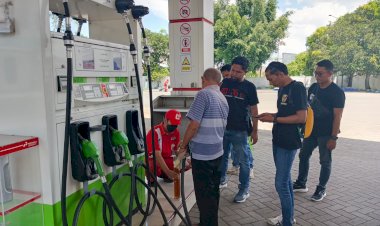 Polres-Jember-Sidak-SPBU,-Pastikan-BBM-Aman-Saat-Mudik-Lebaran-2024