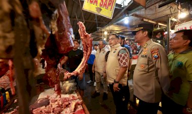 Bapokting-Jelang-Lebaran-Aman-Tim-Satgas-Pangan-Polda-Jatim-Terus-Pantau-di-Sejumlah-Pasar