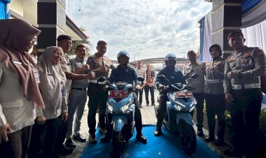 *Inovasi-Polda-Jatim-Motor-Samsat-Dulur-Layani-Masyarakat-Cepat-Dekat-dan-Bersahabat*