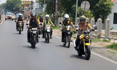 Polres-Mojokerto-Gelar-Patroli-Bermotor-Pastikan-Logistik-Pilkada-Aman