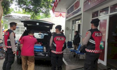 Polresta-Banyuwangi-Kawal-dan-Amankan-Hasil-Hitung-Suara-Pilgub-yang-Dikirim-ke-KPU-Jatim
